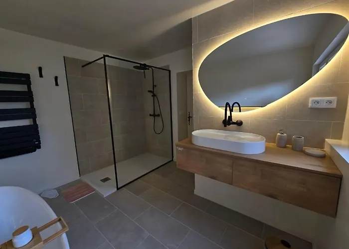 Prázdninový dům Perche En Bordure De Foret - Jacuzzi Privatif Laveline